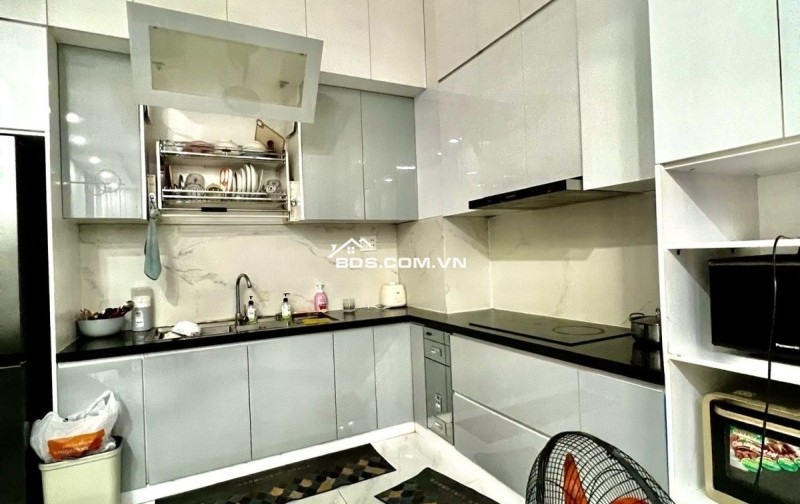 Bán nhà Đẹp, giá Cực tốt, Âu Cơ, P.10, Tân Bình, 4 tầng BTCT, HXH 5M, 72m2, 5PN. Chỉ 8.5tỷ TL.